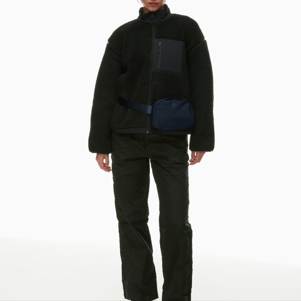 TnAction On-The-Way Bag *NWOT* - Picture 4 of 5
